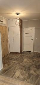 Wynajmę mieszkanie w nowym bloku na parterze z ogródkiem.