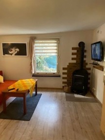 Wynajmę bezpośrednio mieszkanie ( domek z ogrodem)