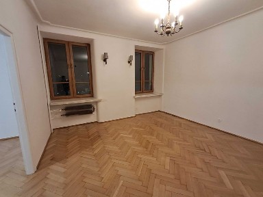 wolne od zaraz 2 pokojowe mieszkanie z osobną kuchnią na Ochocie