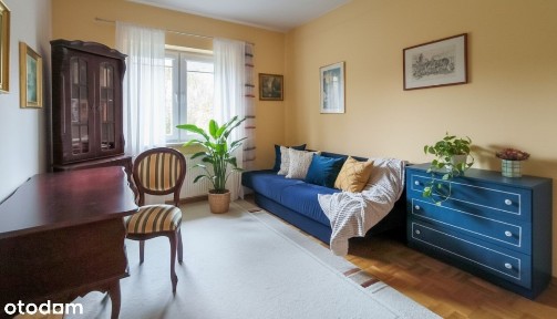 Parterowy dom z ogrodem i stawem - Dębe Wielkie