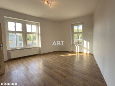 Przestronne i jasne mieszkanie w centrum Chorzowa