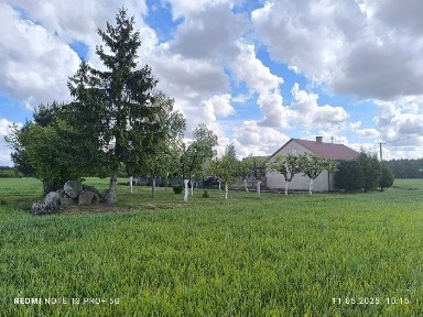 Na sprzedaż - Dom jednorodzinny w spokojnej okolicy.