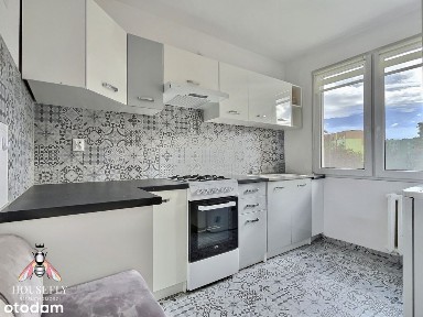 Do wynajęcia kawalerka z balkonem na I piętrze