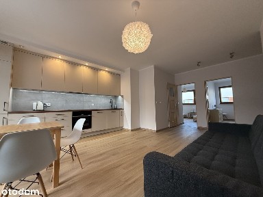 Przestronne 3-pokojowe 60m + m.postojowe w garażu