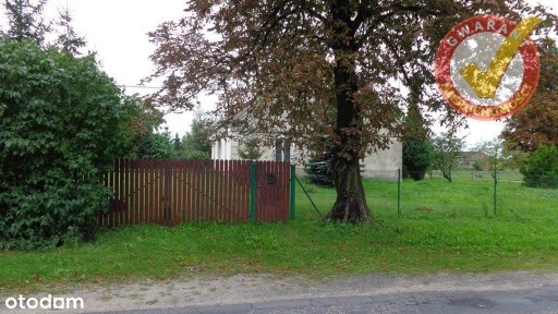 Siedlisko z budynkami gospodarczymi