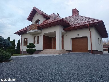 Kamery,Jakuzzi, Sauna,Klimatyzacja,Bilard, P.Ciepła, P.Fotow.SPA,Alarm