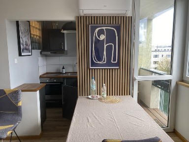 Kawalerka Centrum Metro Arsenał bezposrednio