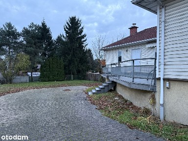 Dom w Mysłowicach z garażem i klimatyzacją