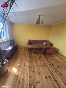 Dom z pompą ciepła i panelami fotowoltaicznymi