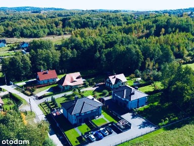 nowoczesny dom jednorodzinny w zabudowie bliźniaczej