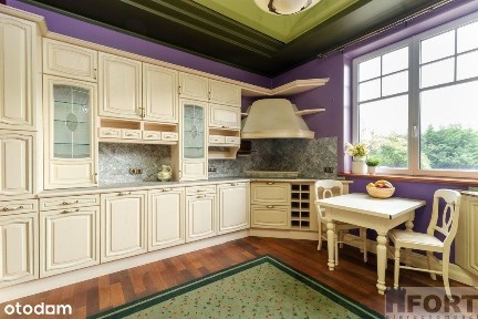 Dom z basen i salą squash pod Szczecinem