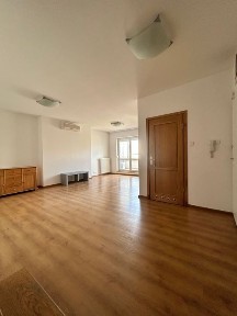 Warszawa, Ursynów, Komisji Edukacji Narodowej 94