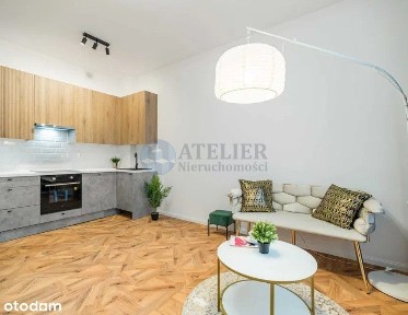 Świeżo wyremontowane 3 pokoje z balkonem, Błonie