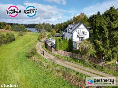 Nad Jeziorem/ Niedamowo/ Kościerzyna/ fotowoltaika