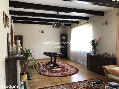 Dom pod poradnię psychoterapeutyczną, szkołę firmę