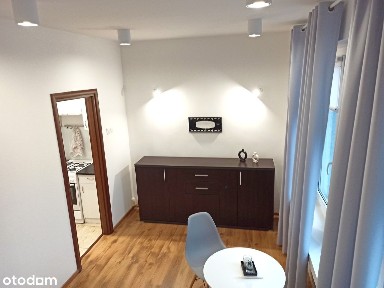 Kawalerka w centrum, al. Wyzwolenia, 29m2