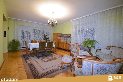 Przestronny dom|2 mieszkania|garaż z kanałem|spokojna okolica