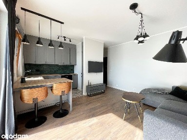 Wola-2 pokoje-42m2-metro rondo daszyńskiego-super standard-wolne