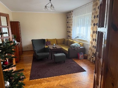 Sprzedam funkcjonalny dom na osiedlu Sienkiewicza