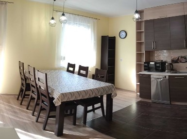 Mieszkanie 3 pokojowe z ogródkiem ul. Pienista