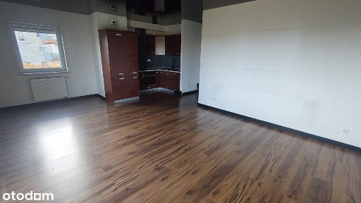 Przestronne 3-pokojowe mieszkanie z balkonem