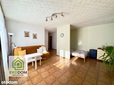 Przestronna kawalerka na parterze z wnęka / Lubliniec