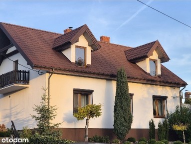 Przestronny dom z garażem i ogrodem w spokojnej okolicy