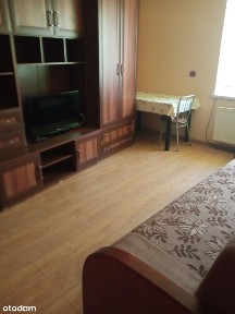 Dwupokojowe mieszkanie w centrum Dynowa.