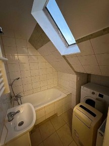 Wynajmę mieszkanie, kawalerka Legnica. W cenie opłaty. Od 11.2025