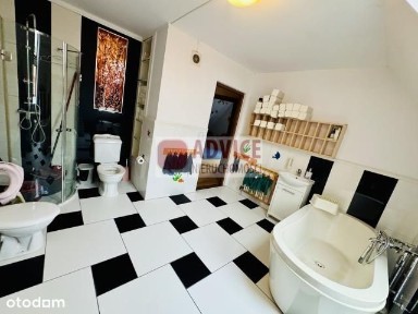 Dom, 250 m², Mirków