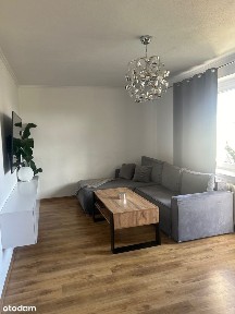 Mieszkanie dwupoziomowe z dużym balkonem wyremontowane w Głogówku