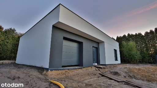 NOWY PRZESTRONNY DOM. MIKOŁÓW KAMIONKA