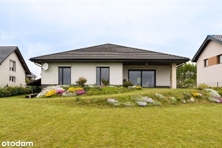 Komfortowy dom parterowy z widokiem na pole golfowe - Czeczewo, 193 m²