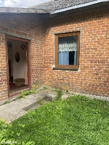 Dom wolnostojący z budynkiem gospodarczym