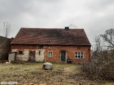 Dom do generalnego remontu z dużą działką budowlano-rolną