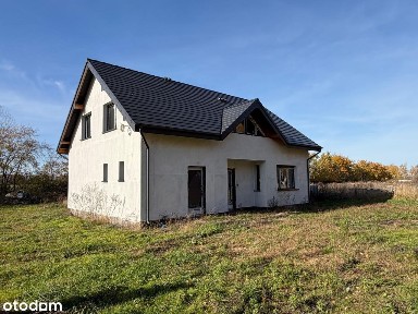 Piękny dom jednorodzinny pod lasem w Lipnie!