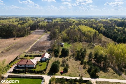 w stanie deweloperskim, na działce o pow. 3 490 m2