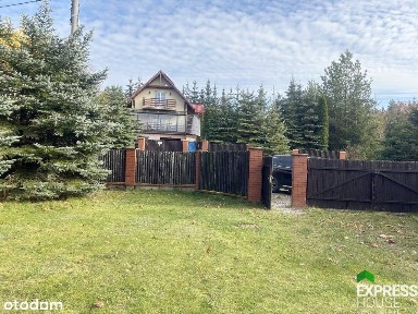 Dom z linią brzegową jeziora Gawlik Wielki