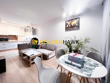 NOWE MIASTO, duże 2 pokoje z garderobą, od zaraz