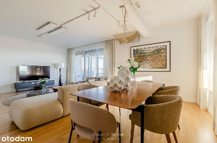 ul. Jana Nowaka-Jeziorańskiego 7, Gocław, Praga-Południe, Warszawa, mazowieckie