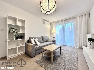 ul. Jedności Narodowej 2 pok balkon m. post.