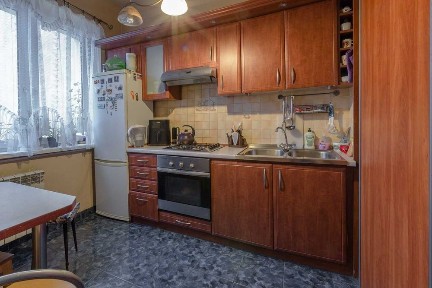 Do wynajęcia część mieszkalna kamienicy w centrum Sochaczewa