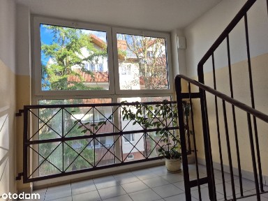 Przytulne 3 pokoje 65m2 na 1 piętrze, blok z 2000r ul.Żeromskiego