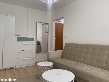 Przytulna kawalerka na parterze! Idealna lokalizacja! 27m2 OD ZARAZ!