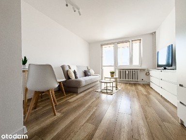 Do WYNAJĘCIA komfortowa kawalerka z loggią