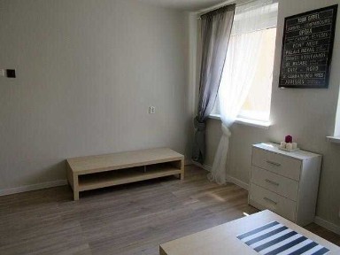 *Wynajmę funkcjonalną kawalerkę, Jagiellońska 51, BRAK PROWIZJI