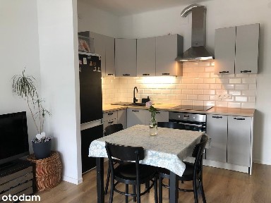 Trzypokojowe mieszkanie z balkonem i piwnicą