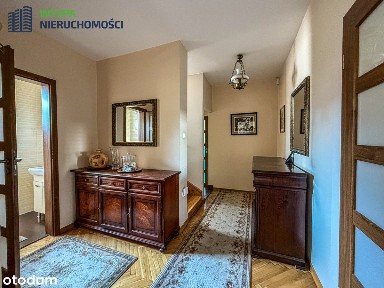 Klimatyczny dom z ogrodem w cichej okolicy w Łodzi