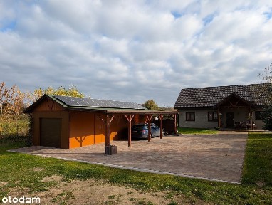 Nowoczesny, energooszczędny dom z garażem.