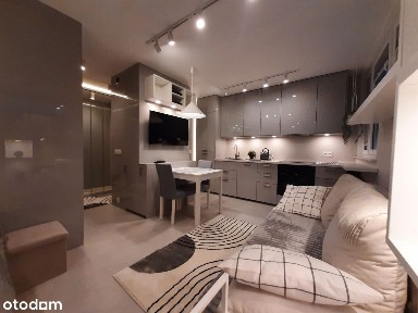 Przytulna Kawalerka w okolicy Placu Teatralnego